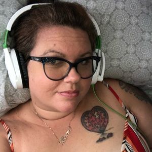 Meet your Posher, Deborah